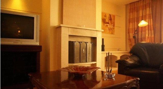 Ateron Suites Hotel & Spa Аминтайо Стая снимка