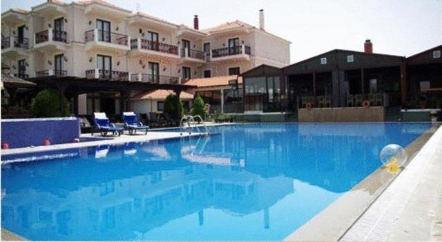 Ateron Suites Hotel & Spa Аминтайо Екстериор снимка