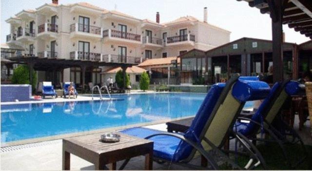 Ateron Suites Hotel & Spa Аминтайо Екстериор снимка