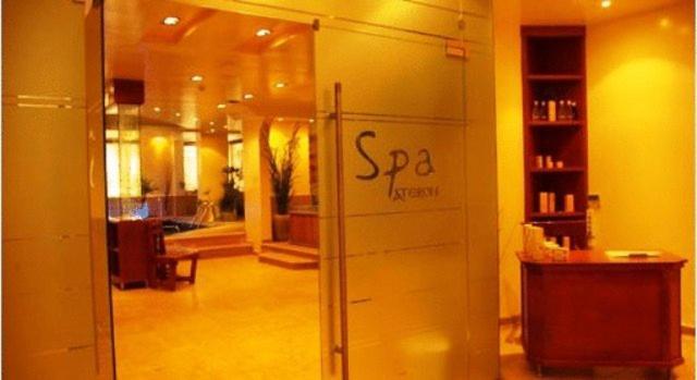 Ateron Suites Hotel & Spa Аминтайо Екстериор снимка